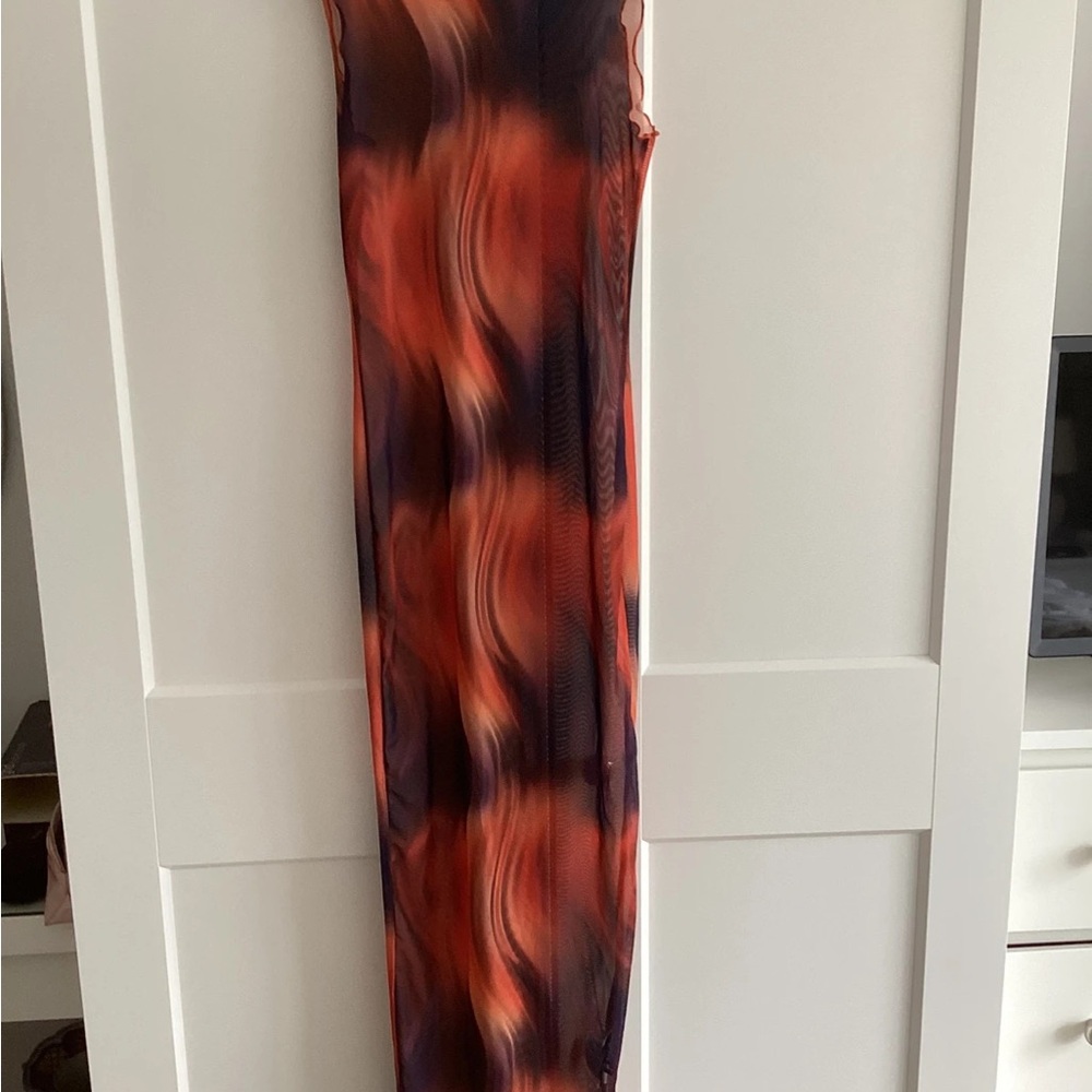 SHEIN Red and Blue Tie-Dye Fabric